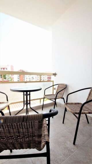 Апартаменты Two bedroom apartment Saric Будва Апартаменты с 2 спальнями-13