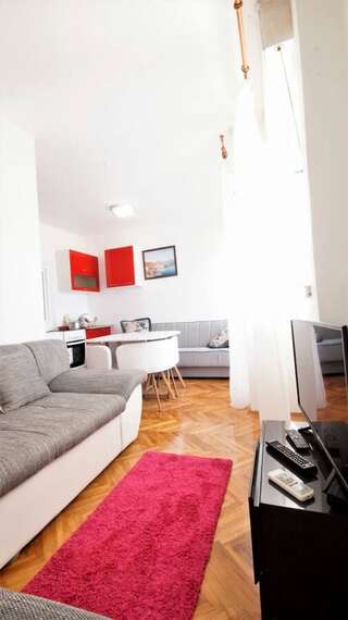 Апартаменты Two bedroom apartment Saric Будва Апартаменты с 2 спальнями-2