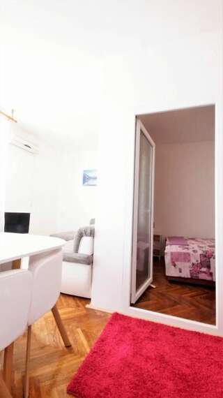 Апартаменты Two bedroom apartment Saric Будва Апартаменты с 2 спальнями-33